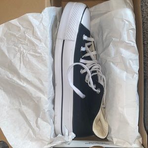 Lightly worn, platform converse